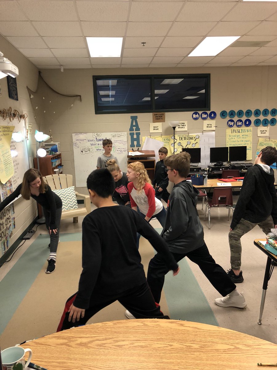 MrsHunterCMCSI's tweet photo. Caroline taught the class about strength and conditioning in ballet for her genius hour project. She taught us exercises and even led us through a rotation!  @CMCSIWarriors https://t.co/Syc7VcV2Ve