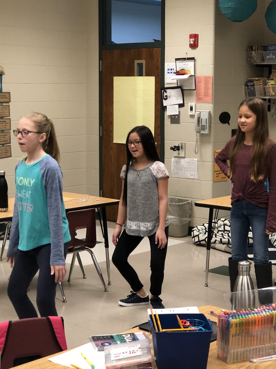 MrsHunterCMCSI's tweet photo. Caroline taught the class about strength and conditioning in ballet for her genius hour project. She taught us exercises and even led us through a rotation!  @CMCSIWarriors https://t.co/Syc7VcV2Ve