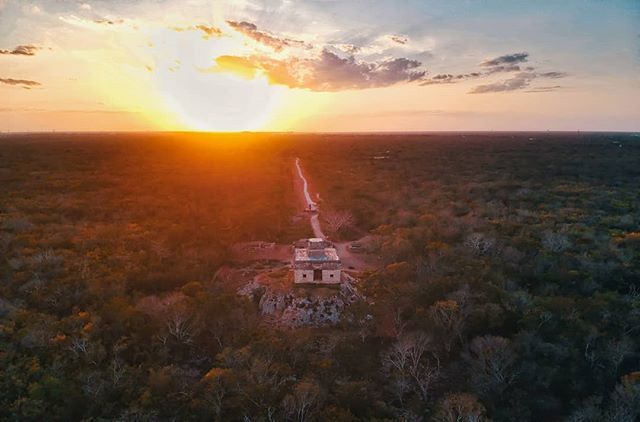 Lamentablemente hoy no se pudo disfrutar del #equinoccio de #primavera en #Dzibilchaltún pero les dejo esta imagen para que aprecien la belleza de este sitio.

#djispark #soydjimexico #igersyucatan #visityucatan #mexicolindo #mexicomagico #igersmexico #y… ift.tt/2GdmFWP