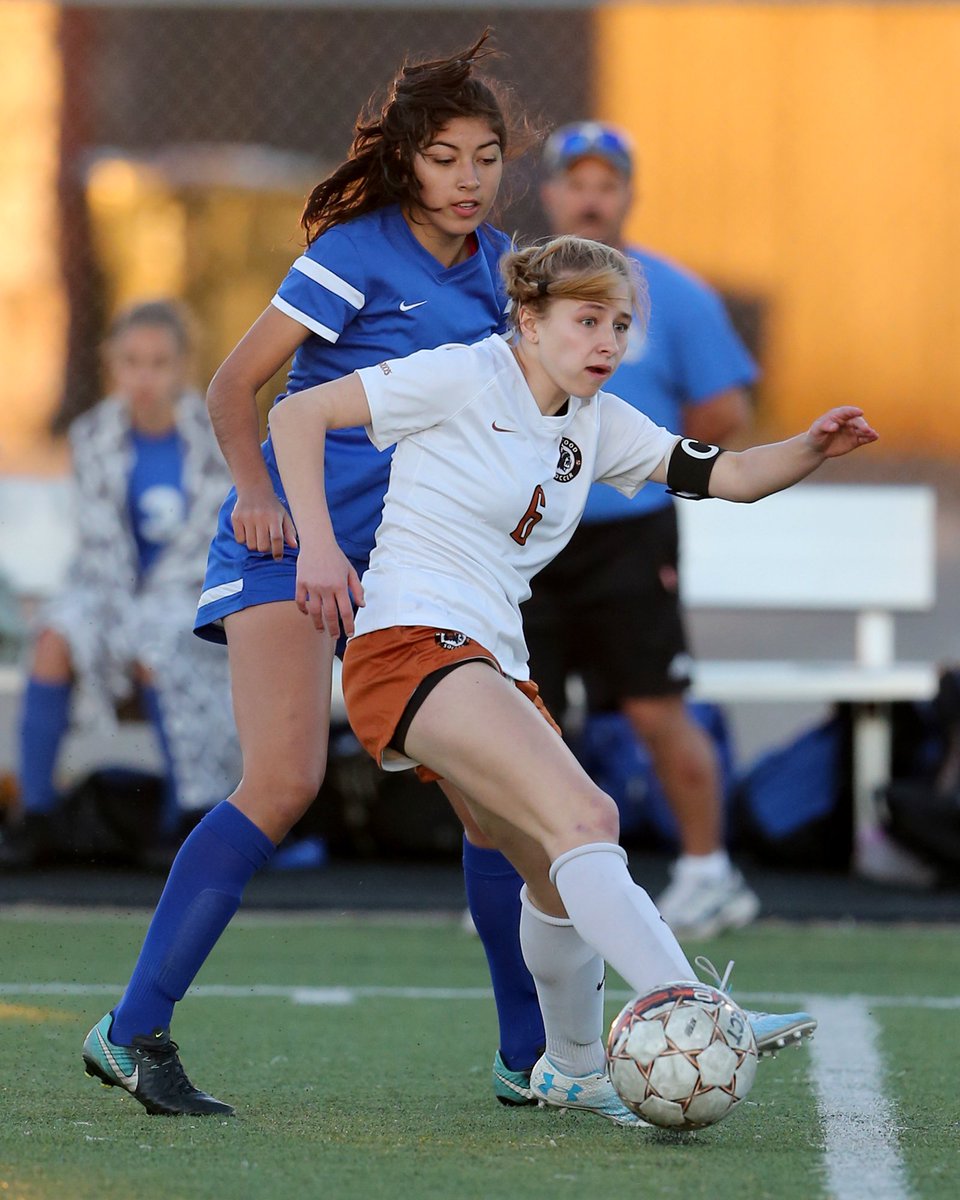 Westwood girls soccer team beats Pflugerville, Round Rock girls clinch District 13-6A title. atxne.ws/2IIcxn9