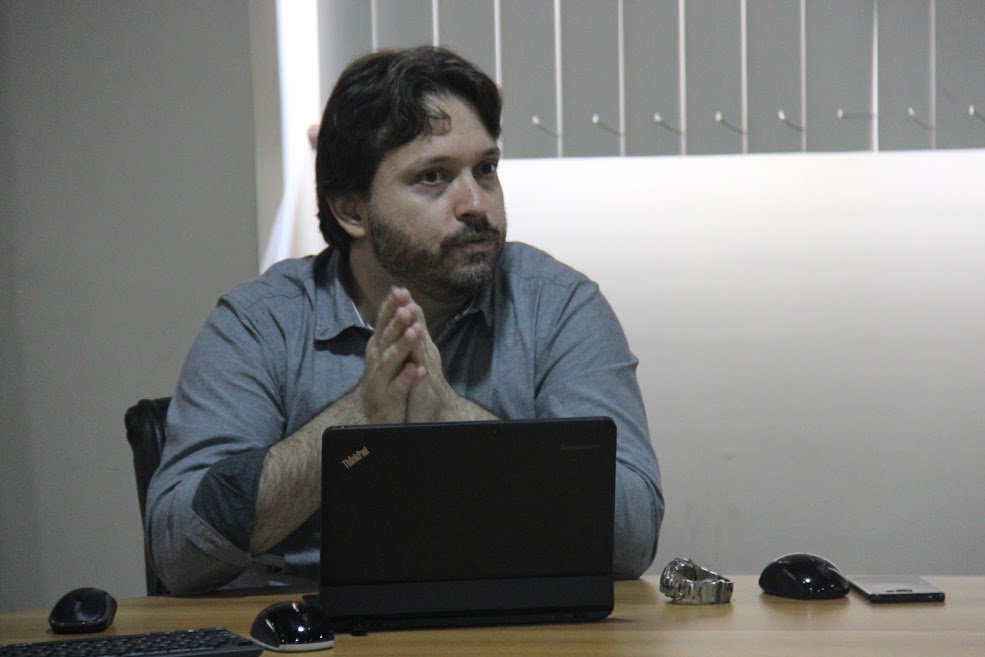 fee_rs's tweet photo. O Índice de Desenvolvimento Socioeconômico do RS caiu 0,8% em 2015, sendo a primeira queda registrada na série histórica Estadual do Idese, iniciada em 2007. Confira a notícia: https://t.co/DqAPn16sWM https://t.co/mL3nIjnKle