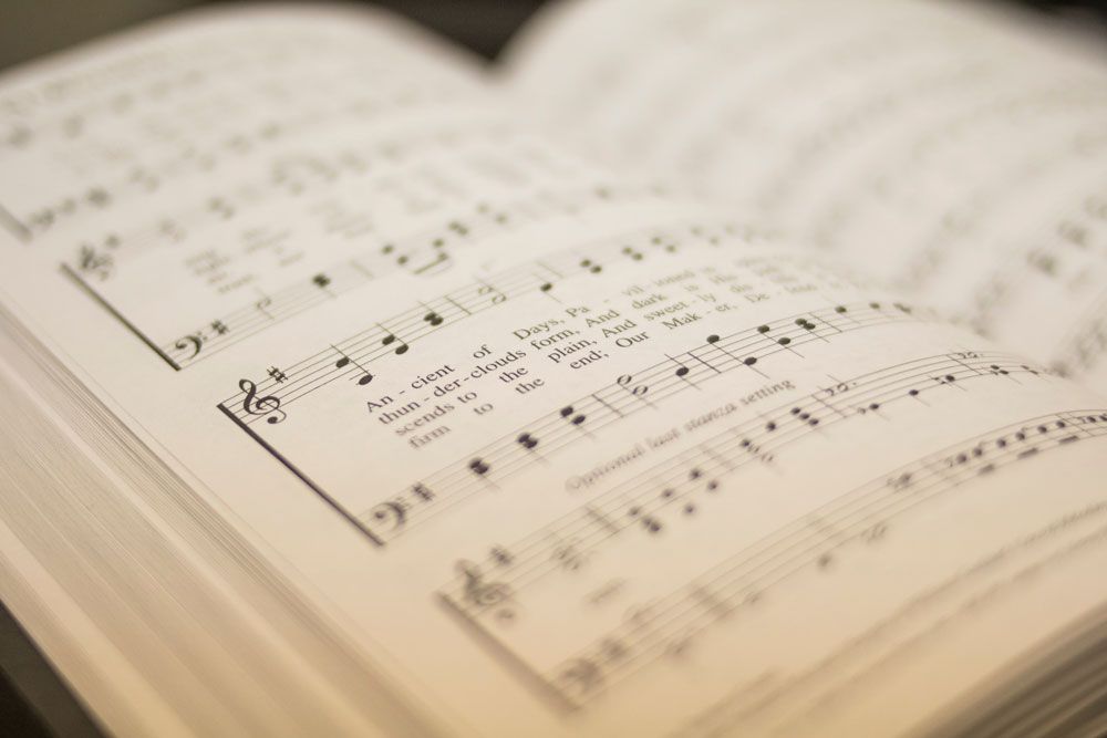 ENWorshipMusic's tweet photo. "...your church’s theology will more closely mirror the music you sing than the sermons you preach." 🎶This amazing new blog post from Ps. Steve Murrell is a must-read! 🙌Check it out here 💬👉https://t.co/1CuTe4Ow3c https://t.co/ecfYkQkkhL