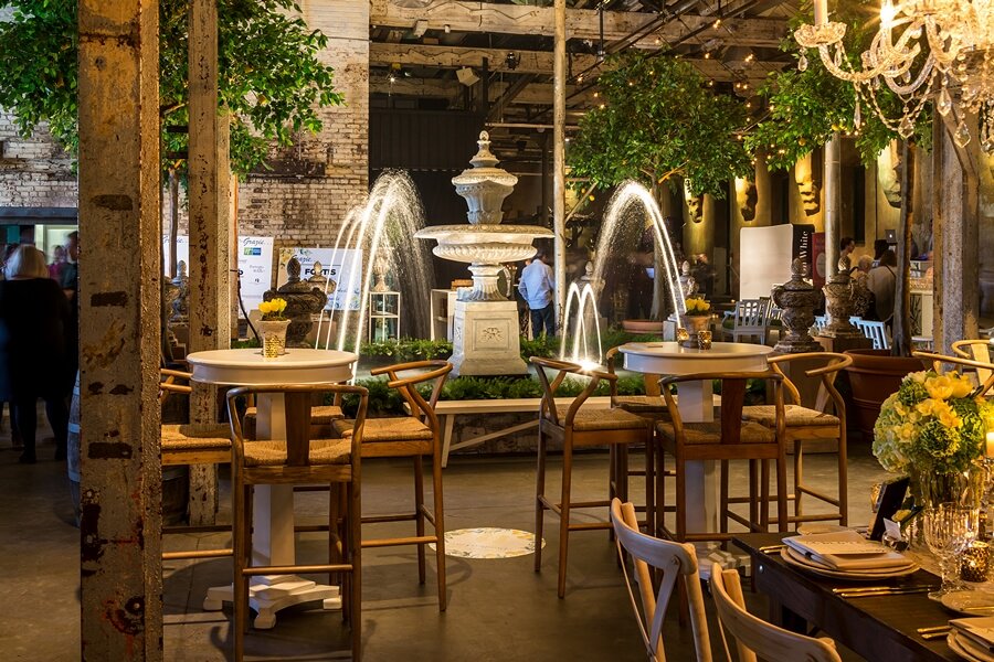 AirMagicFX's tweet photo. Did you see the #AirMagicFX fountain at the 2018 Annual Wedding Open House in Toronto's Distillery District this weekend? ๐โฒ๏ธ
We are so glad to be part it! Read all about it through @EventSourceCA here: https://t.co/7T9FhljFQf
๐ธ credit: 424U Photo & Video https://t.co/8Kon3YvTbc
