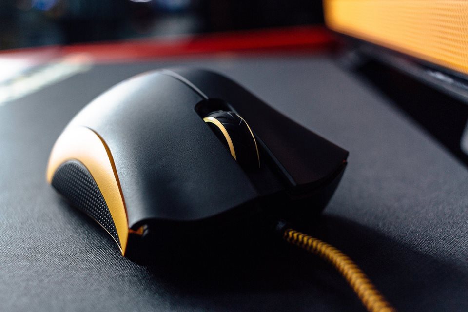 RazerGermany tweet picture