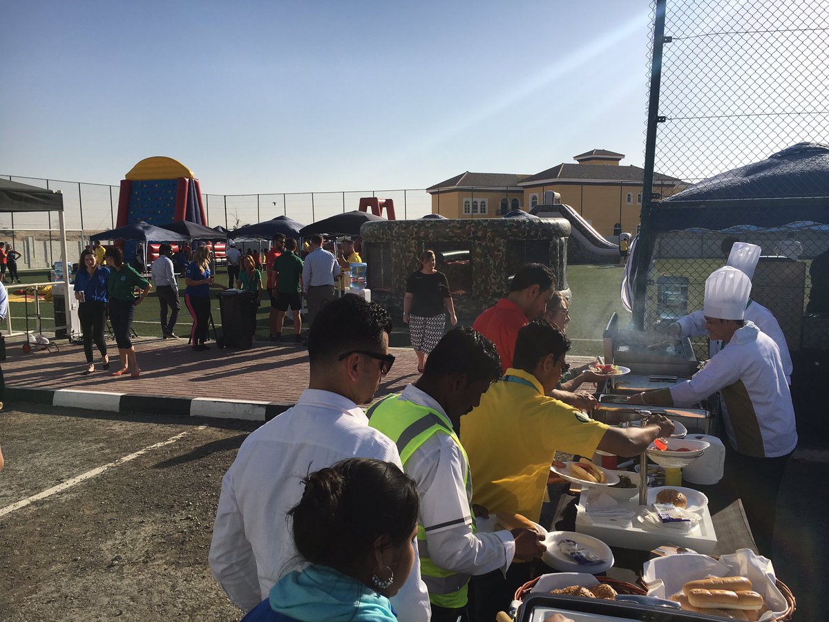 mrlukemchale's tweet photo. A fantastic evening organised by @FPS_Sharks 🦈 @FPS_Falcons 🦅@FPS_Foxes 🦊 and @FPS_Leopards 🐆Staff 'it's a knockout' Event! 🥊 #InternationalHappinessDay @GEMSFPS https://t.co/vJFHxsMz4R