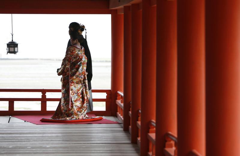 kotowsa's tweet photo. Japan may be the next country to make progress in the global fight against child marriage. A proposed reform would set 18 as the minimum marriage for both women &amp; men: https://t.co/yNTDupEMVV via @HRW #EndChildMarriage https://t.co/BXOu0mKHq9
