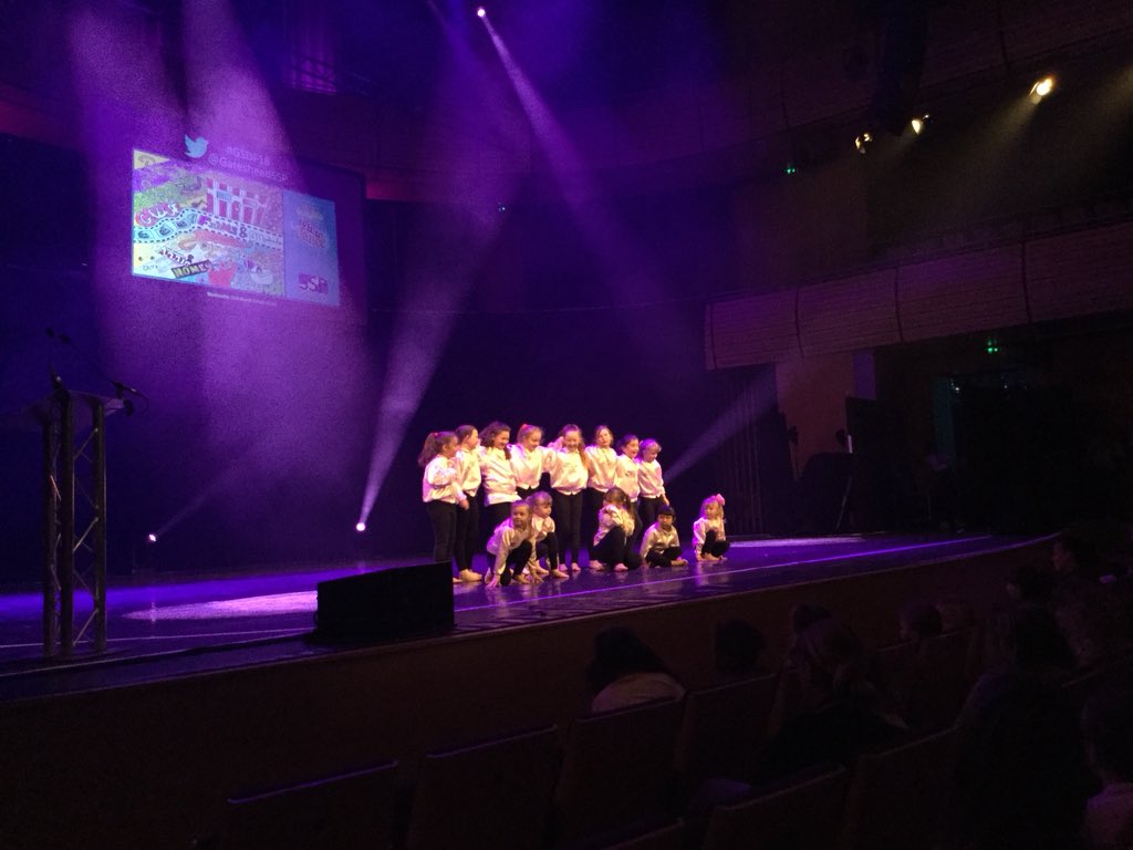 GatesheadSSP's tweet photo. @FallaParkSchool performing ‘Grease is the Word’ 🎥 #GSDF18 https://t.co/K6McU0gCrU