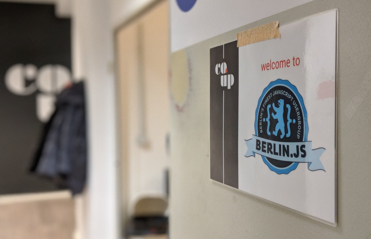 develoger's tweet image. Just realized that I missed to share my slides for "Web Worker(s);" from last weeks @berlinjs meetup!
Here it goes: speakerdeck.com/radojesrb/web-… 👷🏾👩🏼🏭
Dear Berlin #javascript community, thanks for hosting me, it made me feel ❤️