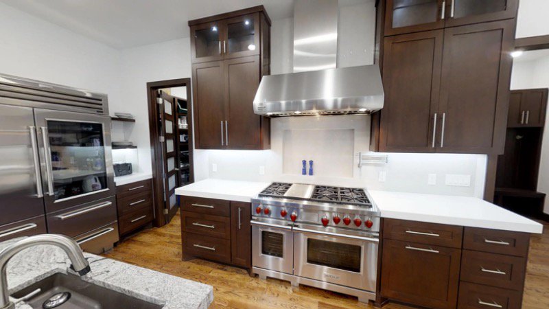 Beets___Media's tweet photo. #Fantastic #Kitchen #Design by @JusticeHomes . Like &amp; follow us for your chance to #win a #free #3d #tour of your #property!
#realestate #dreamhome #virtualreality #3dtour #vrtour #vr #homes #3dtech #3dtechnology #vrtech #vrtechnology https://t.co/KByKJ8p9aL
