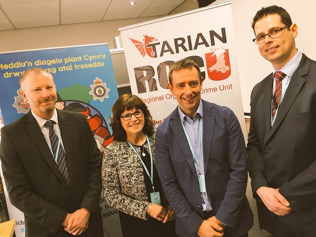 @gwentdcc Thank you for your poignant address today at our collaborative #cyberchoices event @AssemblyWales 
Paul and his team @TarianROCU  were a pleasure to work with as  @leadschoolbeat would agree. Great school resource- ahead of the game! 🏴󠁧󠁢󠁷󠁬󠁳󠁿
