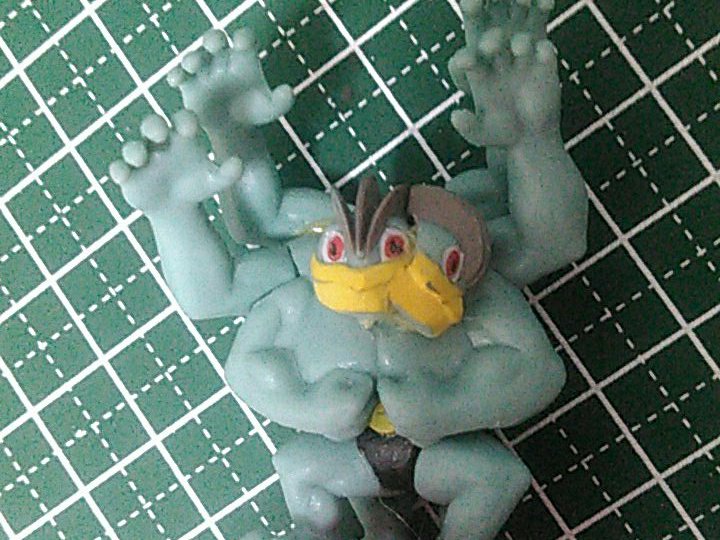 モリリンorモリソンorモンソン カイリキーのメガ進化 チョコエッグ ポケモン メガ進化 カイリキー かいぞう