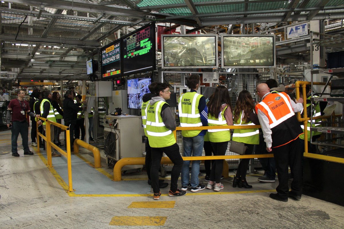 JLR_EBPC's tweet image. Some more lovely Welsh students visiting @JLRHalewood today, and we even laid on our own Welsh guide - Mervyn - to welcome them.  Guides gave us a fantastic and well informed tour - very responsive &amp;amp; open to questions. @JLREducation @BMetC @meiriondwyfor @Tomorrows_Eng #Inspire