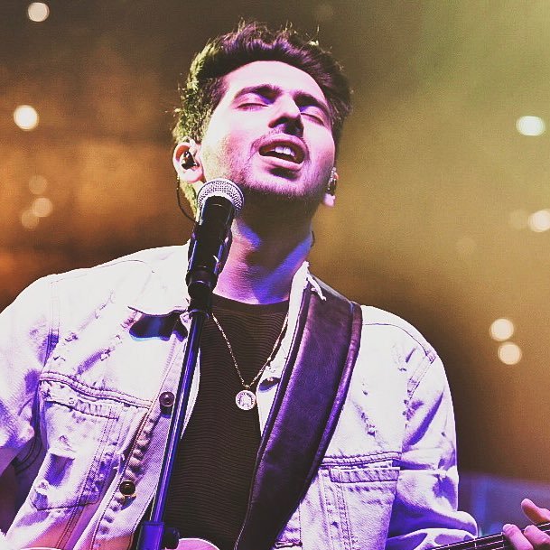 Armaaliannikita's tweet photo. @ArmaanMalik22 Your new profile pic.. ๐ wow
My #RockStar ๐ธ๐ค
#voiceofOctober @ArmaanMalik22 ๐
Love you so much my rock star you.... deserve more n more love...... ๐ฏ https://t.co/3fqHv9iwW1