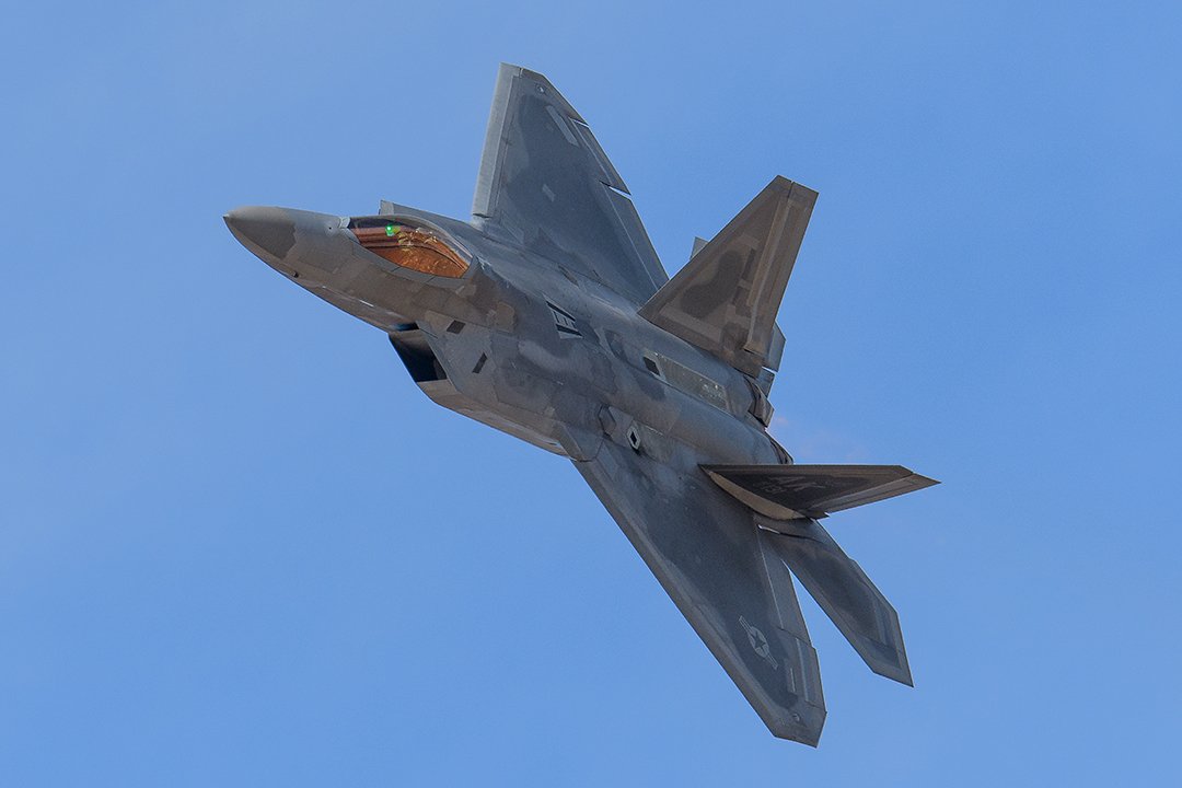 icas_hq's tweet photo. Nothing but sunshine and blue skies at last weekend's Luke Days 2018: The Future of Airpower!
📸: Larry Grace
#airshow #lukedays2018 #aviation #f22 #f22raptor #a10 #a10warthog #aviationgeek #aviationlovers #planes #airshows #airshowseason https://t.co/bByAq4317m