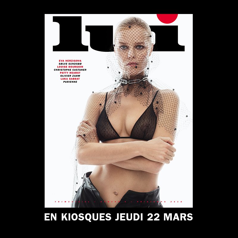 Lui Magazine (@lui) on Twitter photo RENDEZ-VOUS 📍
EN KIOSQUES DEMAIN !
Lui, numéro 4, printemps 2018 avec la merveilleuse <a href="/EvaHerzigova/">Eva Herzigova</a> photographiée par @solvesundsbo 📷 RENDEZ-VOUS 📍
EN KIOSQUES DEMAIN !
Lui, numéro 4, printemps 2018 avec la merveilleuse <a href="/EvaHerzigova/">Eva Herzigova</a> photographiée par @solvesundsbo 📷