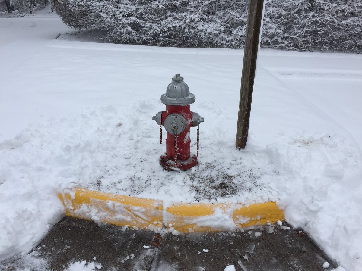 billdelaney's tweet photo. Practicing what I preach! #ffxstorm #fcfrd ❄️☃️🌨 https://t.co/VWOMOil8Em