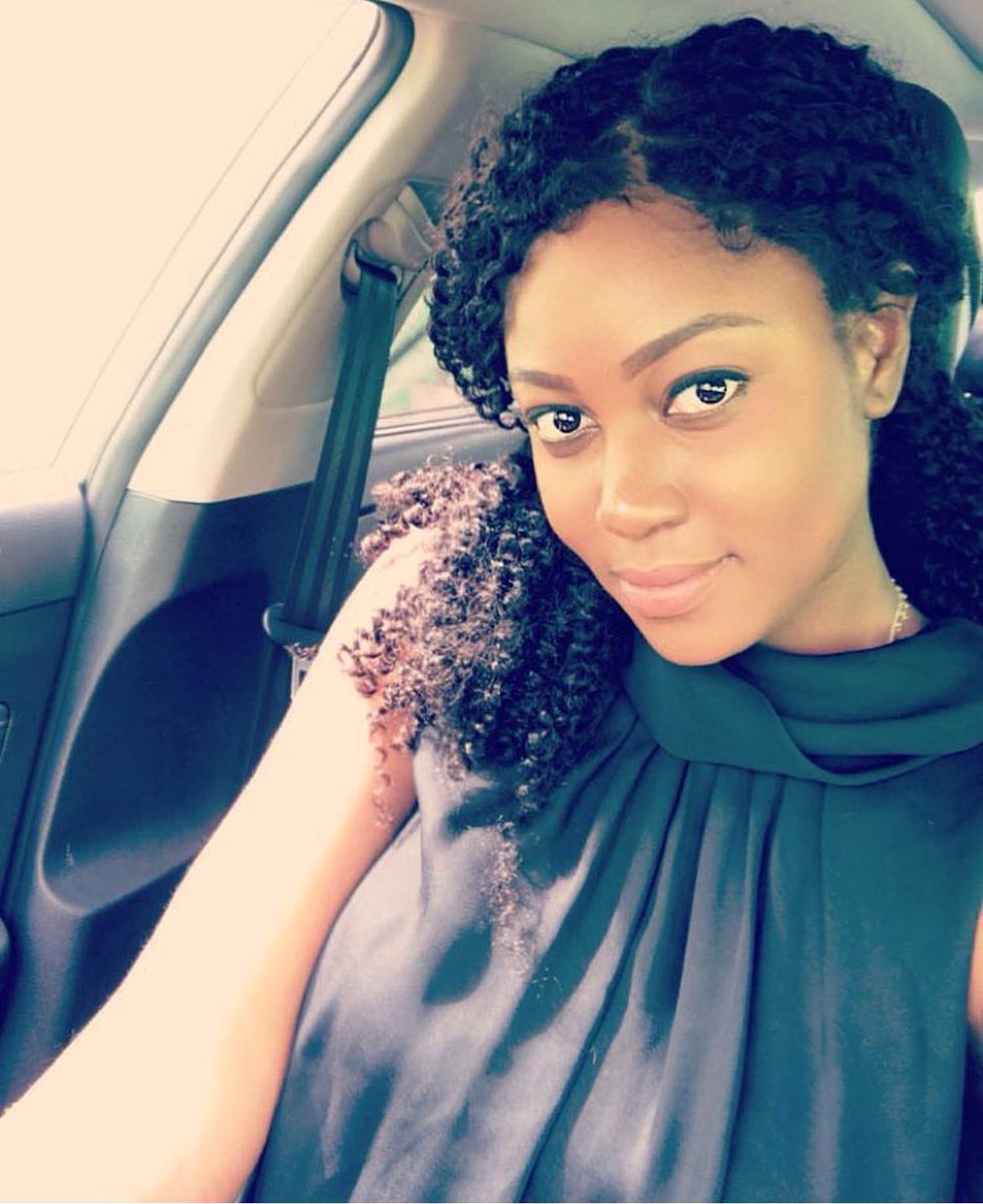 Yvonne Nelson etait interviewé par l’équipe de BBC à propos de son nouveau rôle de mère et a encouragé les femmes africaines d’aujourd’hui #Yvonenelson . facebook.com/Clbnews/posts/…