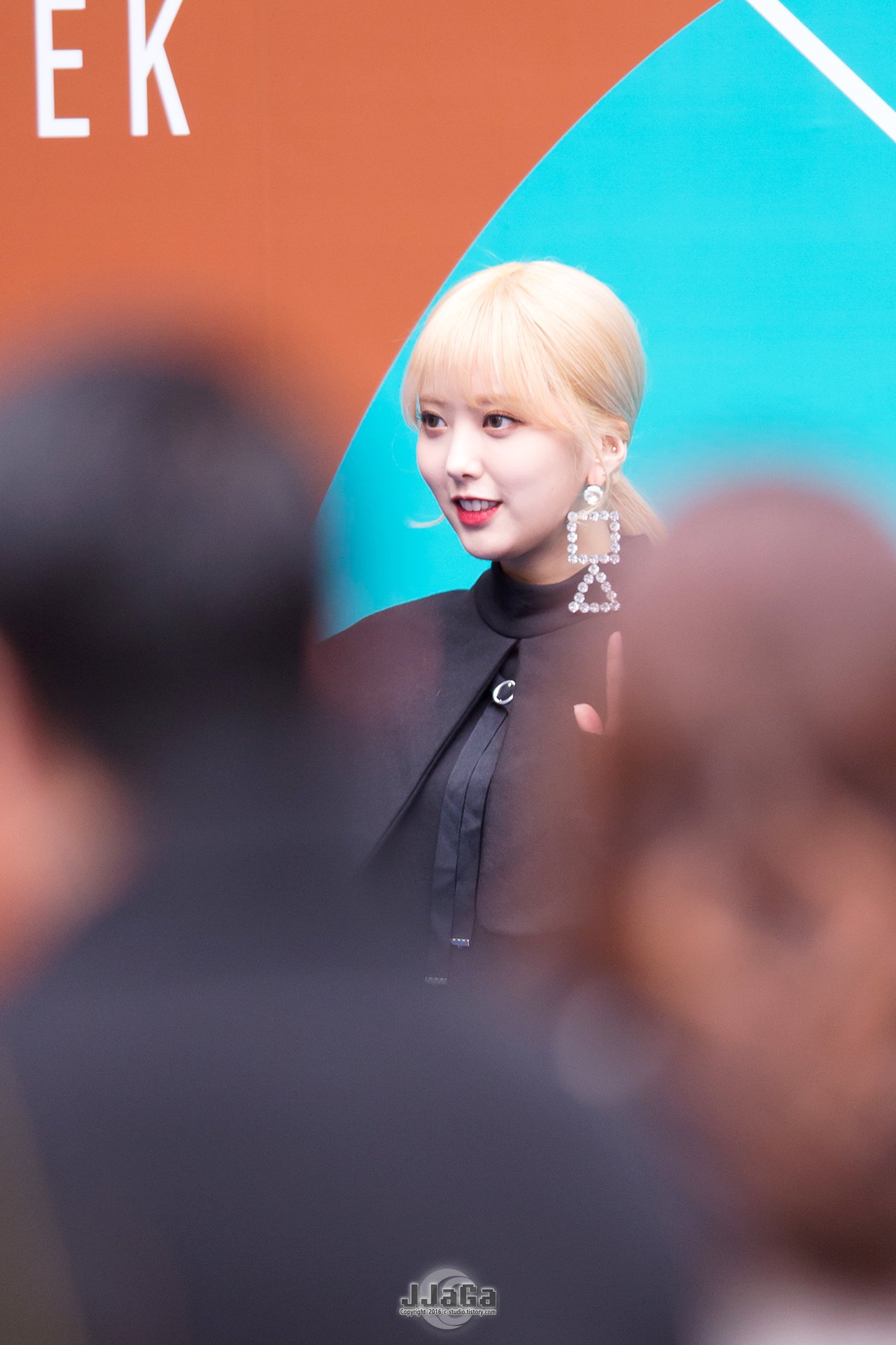 DY0xhFfUMAIFPxP.jpg:orig