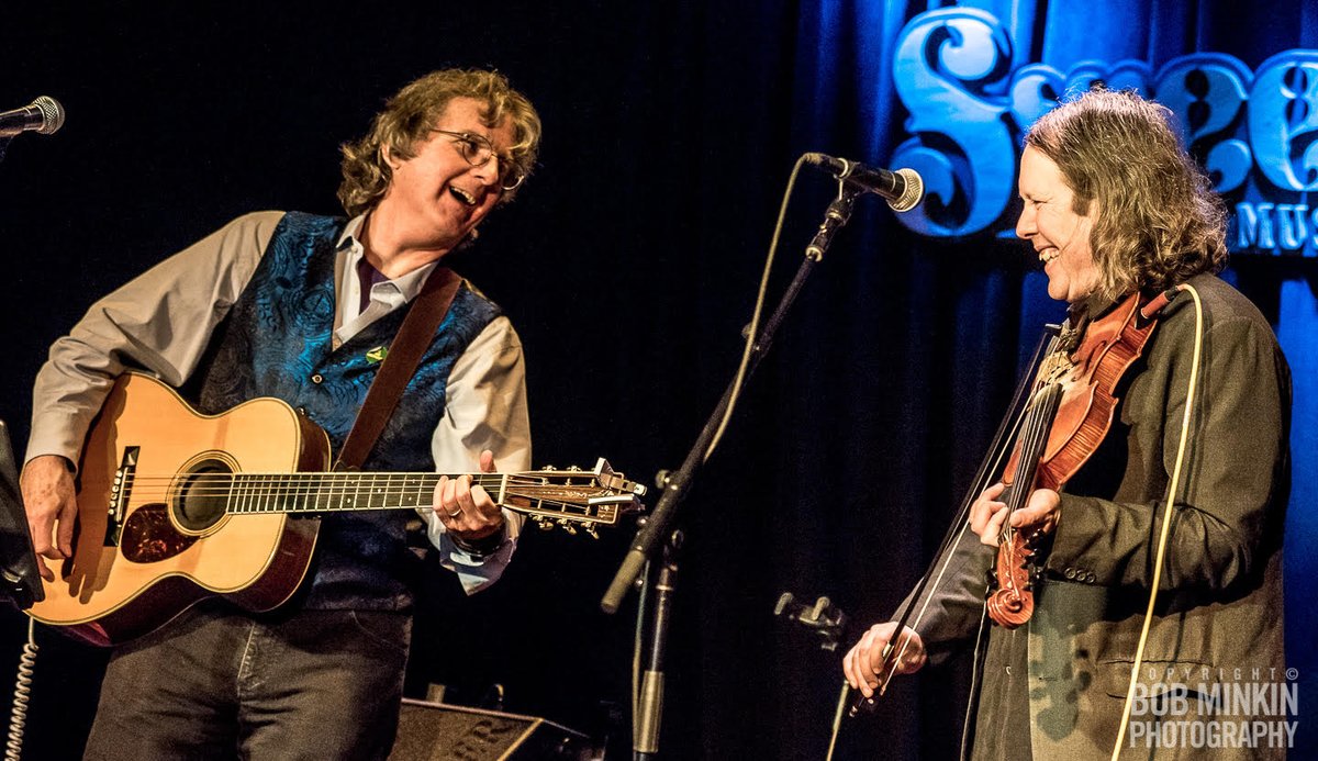 DDS_Duo's tweet photo. The second set of Roger McNamee's solo acoustic show at @SweetwaterMV saw a reunion of @DDS_Duo! It was awesome and @Bob_Minkin captured the moment! Check out the video here: https://t.co/XmmJnaUbEj https://t.co/5OYm105yYb