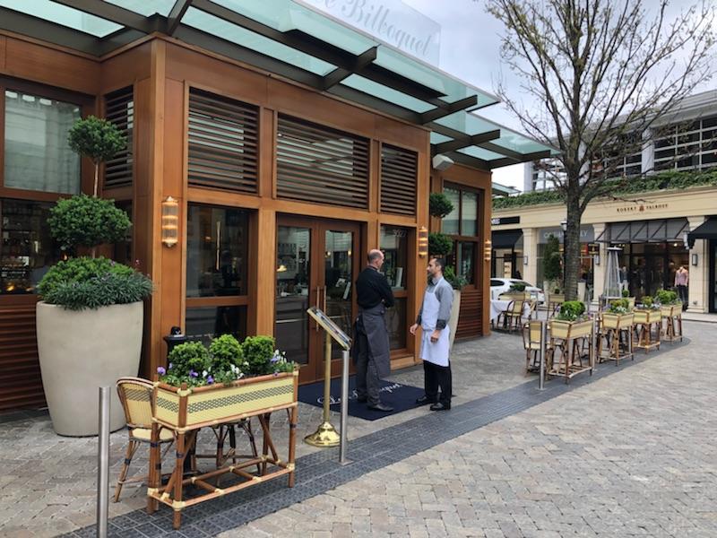 FranceAtlanta's tweet photo. #GoodFrance has officially kicked off here in Atlanta! Toulouse Chef @TournieStephane &amp; Atlanta Chef Cyrille Holota are preparing a mouth-watering menu for tonight's dinner @LeBilboquetAtl! @_AlexDurand @LouisdeCorail @aviv_zonabend #Frenchfood #AtlantaToulouse #Michelinstars https://t.co/MujgtAk948