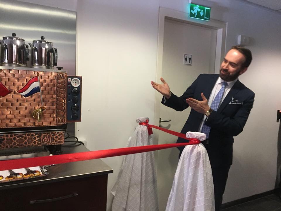 Today we officially inaugurated this real Turkish tea machine in our embassy. Finally we can all drink Turkish tea! // Bugün Büyükelçiliğimizde yeni çay ocağımızın resmî açılışını yaptım. Artık bütün çalışanlar ve misafirler Türk çayı içebilir. Hayırlı olsun!