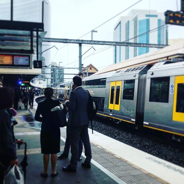 kusashoes's tweet photo. Where did #summer go? Bring back #happy #days. #rainyday #clouds #dailycommute #train #trainstation #grey #dark #stormy #nosunshine # https://t.co/jAJ4RCxEC6 #kusashoes_, #flipflops, #summer, #fun, #gift, #beach,@kusashoes_#nature #sky #sun #summer #beach #beautiful #pretty #bl… https://t.co/p9wuQqaa8T