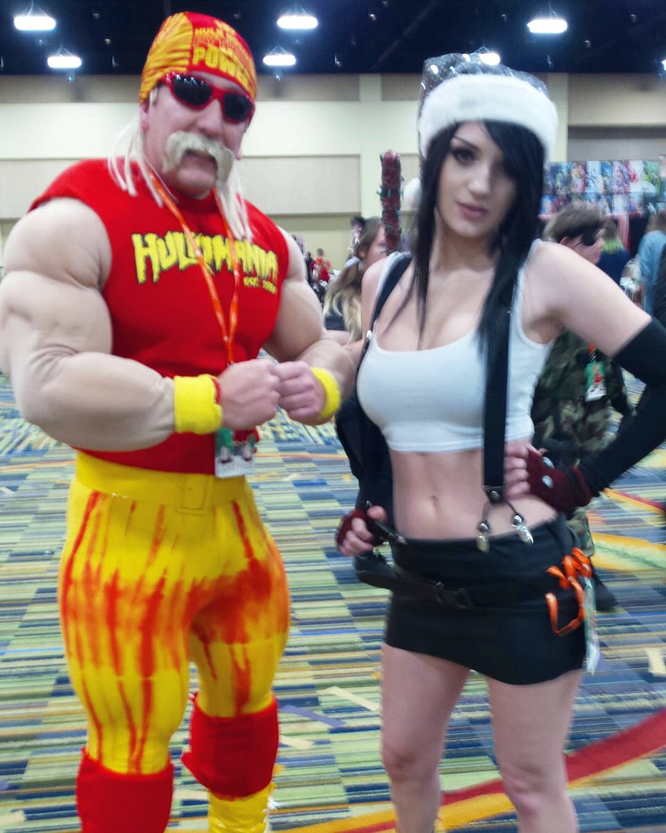 JoelXero's tweet photo. FF meets WWE! #wcw @Madisonkvon
#tifa #HolidayMatsuri2017 #tifalockhart #HolidayMatsuri #holmat2017 #wwe #wrestling #wwf #hulkhogan #holmat #cosplay #selfie #Hulkamania #ff7 #tifacosplay #finalfantasy #finalfantasy7 #playstation #hulkhogancosplay #fitness #gymrat @HulkHogan https://t.co/f475reCCS1
