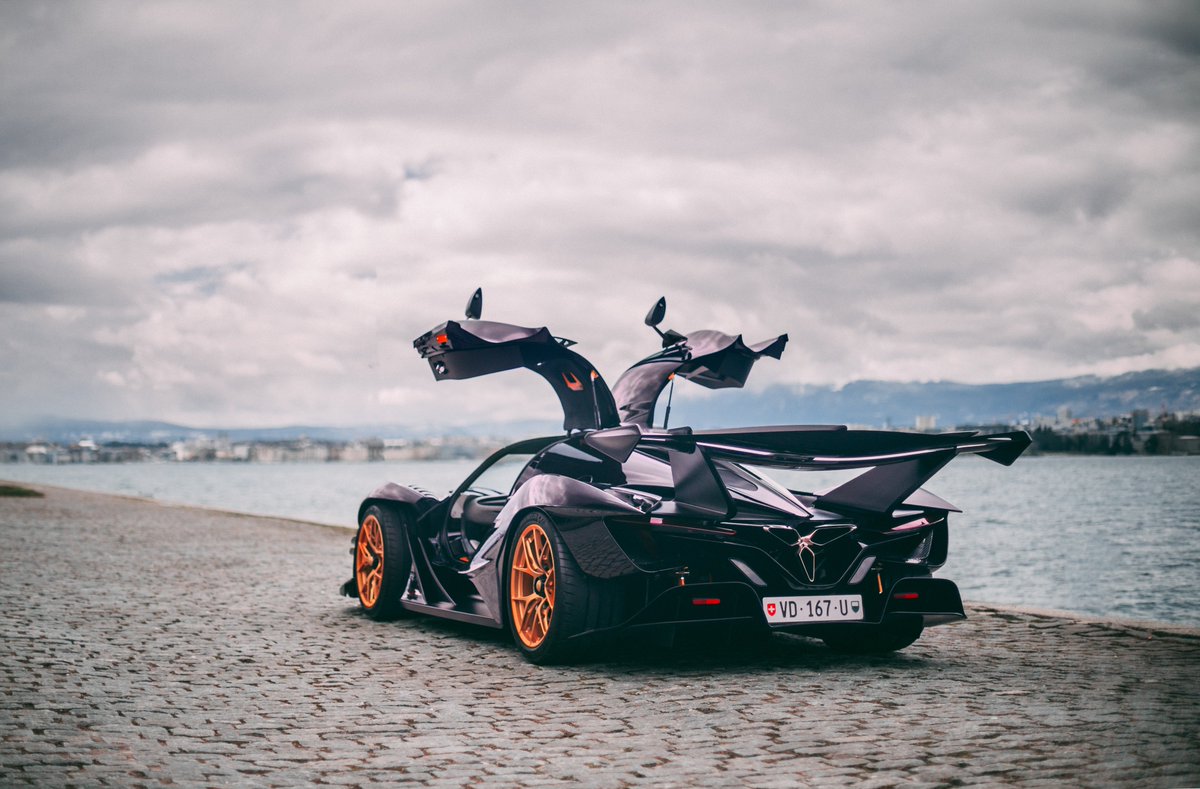 ApolloAutomobil's tweet photo. The Purple Dragon taking over Geneva as captured through the lens of Stephan Bauer.

#IntensaEmozione | #ApolloIE https://t.co/FSXhr7LOyu