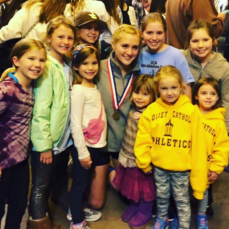 JCAGirlsVB's tweet photo. One of our favorite all-time photos: @addyalt7 from our 2014 and 2015 Class 3A state runners-up and her #FutureAngels. Still love it! 🏐😇💙 #WeBelieveInAngels https://t.co/Y7TQnX203W