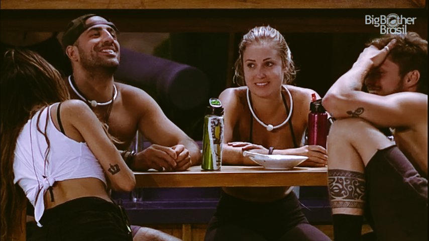 fahcrane's tweet photo. Adoroooooo quando eles estão juntos ❤ https://t.co/tNvQ3stDgQ