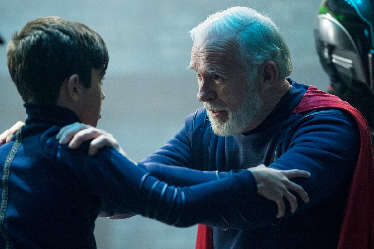 staticmm_tv's tweet photo. #TV Tonight: #Krypton on SYFY - Premiere: Seg learns his planet is in danger of being destroyed so that his future grandson will never be born. https://t.co/7M2Mcykiv6