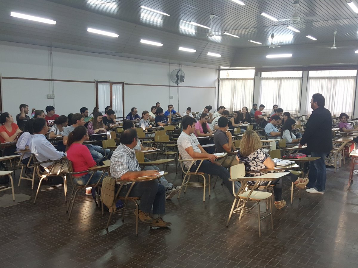 LeaPlanas's tweet photo. Vamos que arrancamos!! #FIUNER #ProyectARinnova Academia #ArgentinaEmprende @10juarezemi @RIKI_RRODRIGUEZ @rubencesar @PRODUCCION_ARG https://t.co/2bjn0j8Kzt