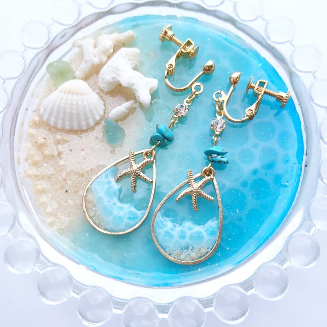 Choco Maron ハンドメイド Sur Twitter たくさんオーダーありがとうございます こちら再販予定です T Co Nxyckub7yh ハンドメイド ハンドメイドアクセサリー 夏アクセサリー 春アクセサリー 海塗り 水面レジン
