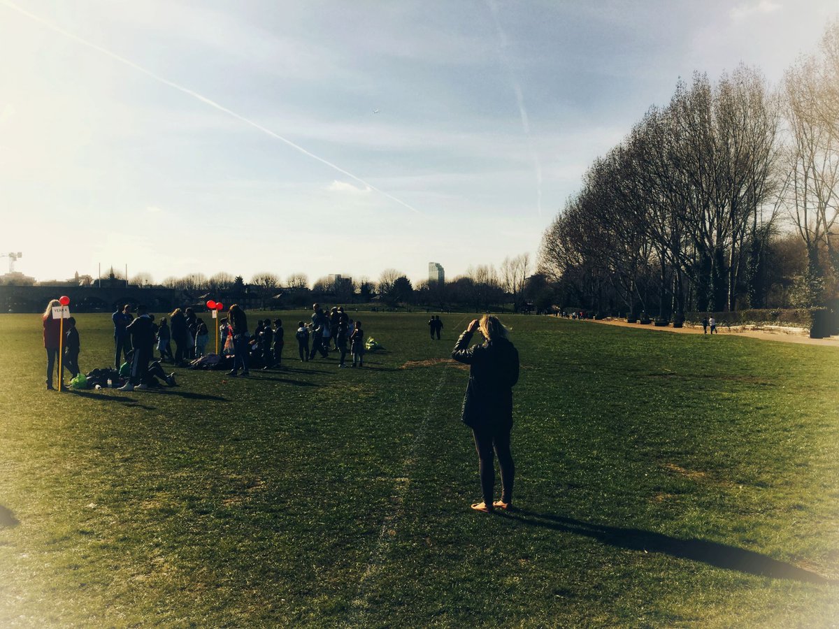 CubittTownPri's tweet photo. Today we had our #SportRelief fancy dress park run challenge at Milwall Park. Well done to all the children and staff who took part in the run, tried their best and soaked up the sunshine 🏃🏻♀️🏃🏻♂️ @sportrelief @sportreliefsch #billionsteps https://t.co/2WqCs070Nj