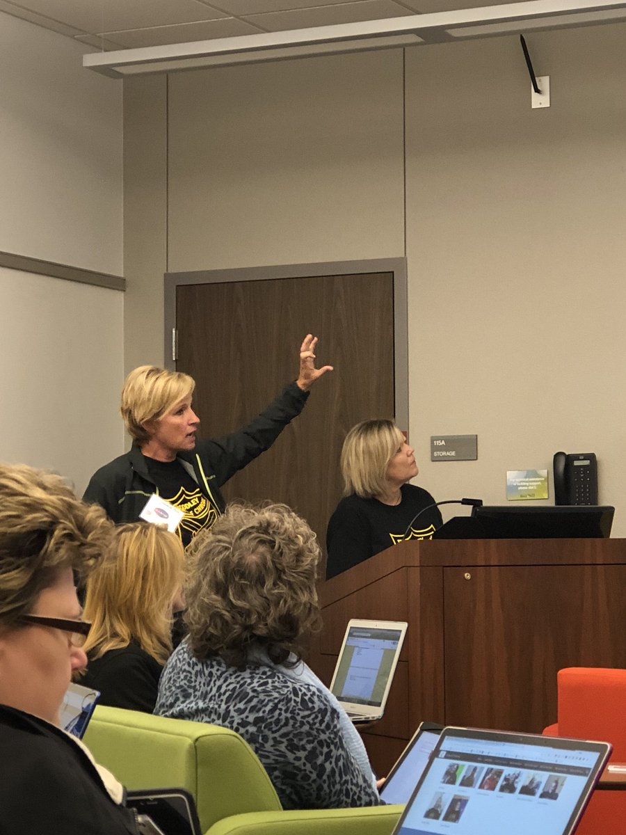 lwheeler525's tweet photo. @kjrey10 @SpettyPetty presentation on Game of Chrome @ESCRegion11 https://t.co/Wz67Xkb6vK