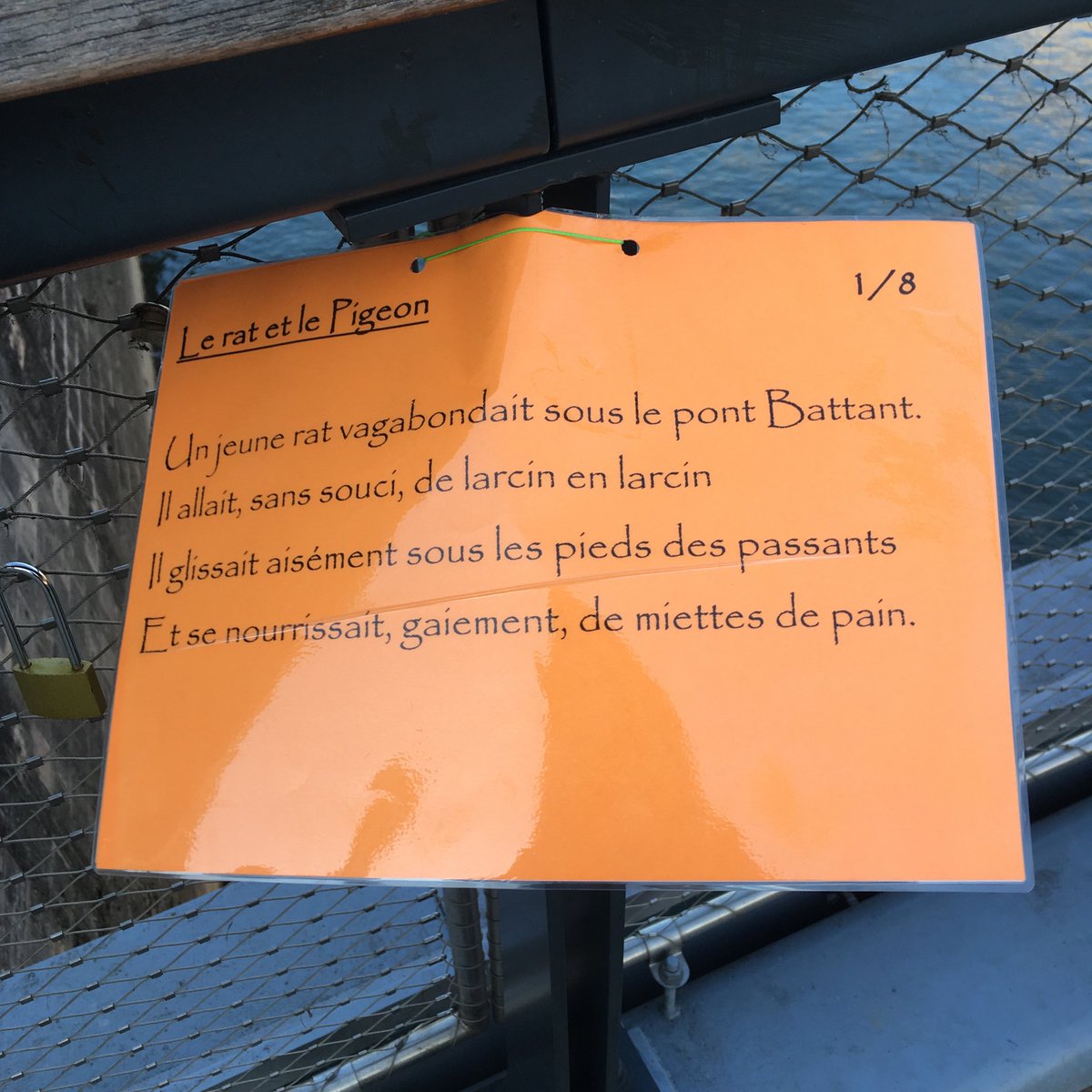 nathdebesac's tweet photo. C’est quoi ces petites histoires sur le Pont Battant ? #Besançon #BesanconTwitte https://t.co/U4HuLjJu2r