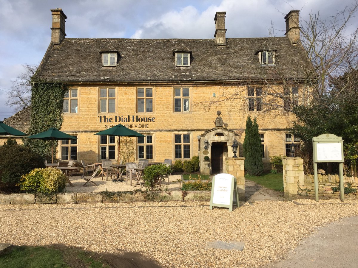 Courtney Parry tweet media