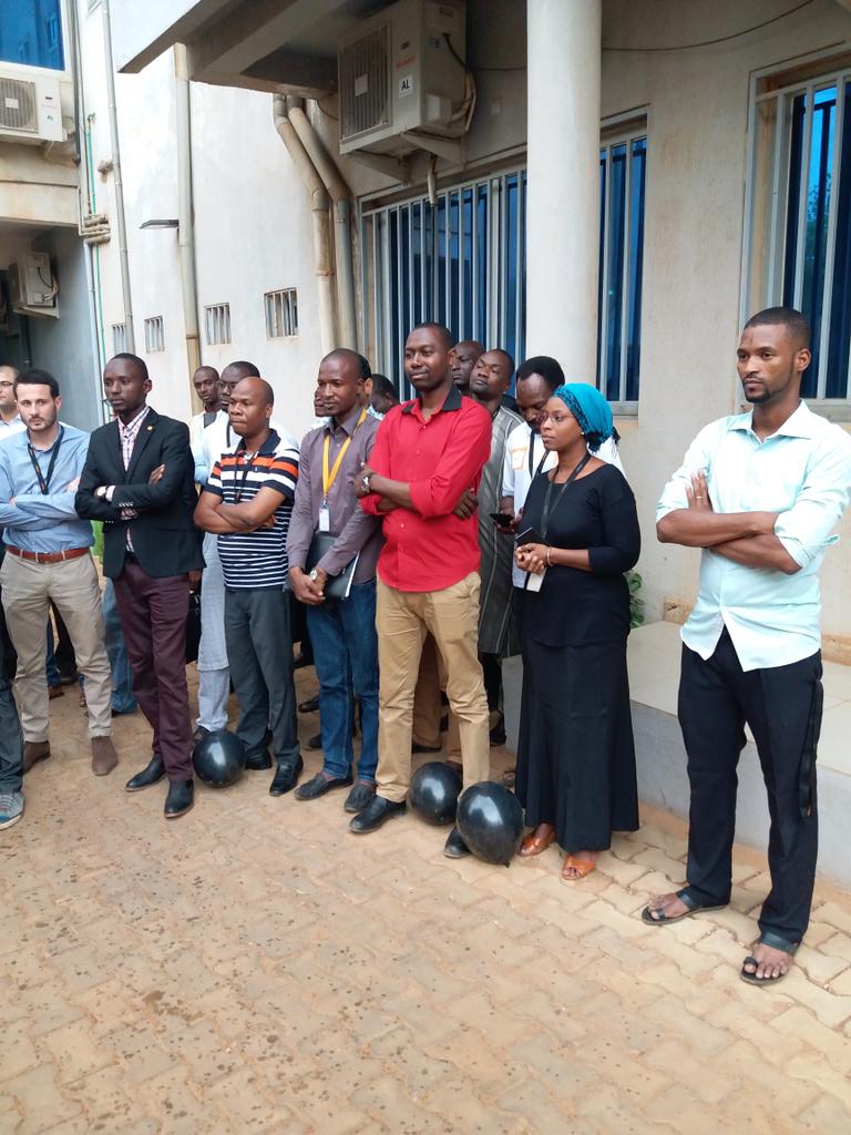 inoussa_arima's tweet photo. Double cérémonie cet après-midi à Orange Niger. Elisabeth MEDOU BADANG est accueillie en tant que Directrice de Zone pour poursuivre les chantiers entamés par Fabrice ANDRÉ. https://t.co/Niae4XePr9