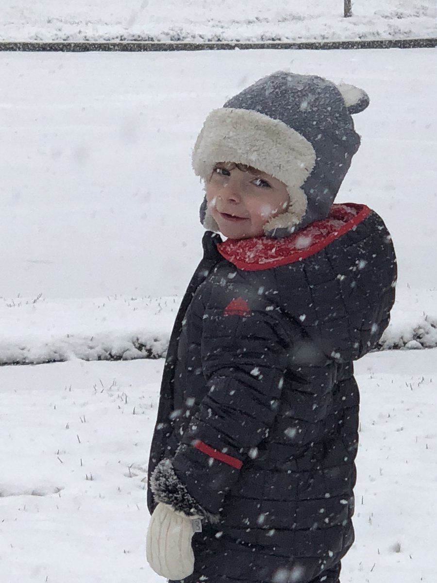 aBeachPrincess's tweet image. Snow day fun x2!!!!