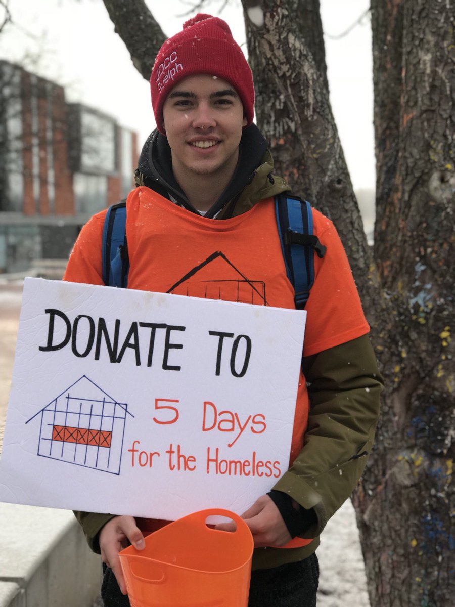 LangUofG's tweet photo. U of G business students took on the cold last week, living outside for 5 days/nights as part of #5DaysForTheHomeless. It may have been cold, but... they surpassed their goal by raising $5,566 in support of Wyndham House! 👏
Thank you to the students, volunteers and community!🙌 https://t.co/9xNQsSumGz