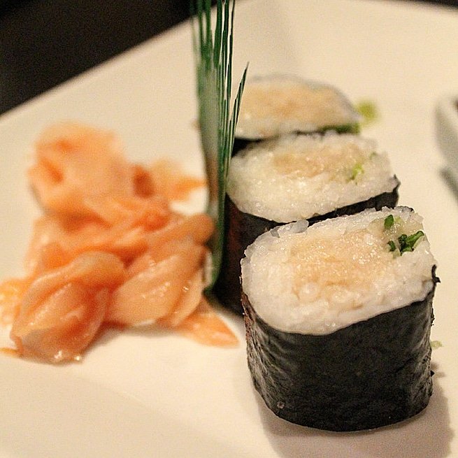 HachisKitchen's tweet photo. It doesn't need to be fancy to be delicious. #beautyinsimplicity #negihama #hachiskitchen
-
-
-
#sushitime #sushiporn #eatmoresushi #logansquare #nomtime #hamachi #buri #ι°€ #maki #γΎγ #sushigram #chicagosushi https://t.co/oB5gcOEAwt