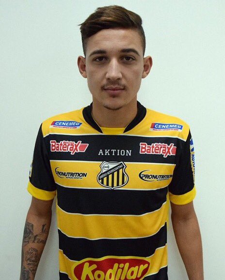 bolanaredeBRA's tweet photo. Coritiba, Sport e Vitória estão na disputa pelo atacante Safira do Londrina, que está emprestado pro Novo Horizontino https://t.co/qWr7mCuBxY