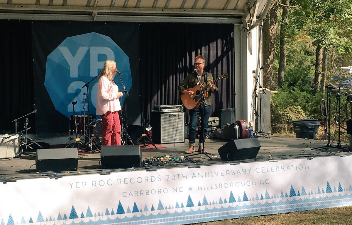 yeproc's tweet photo. Catch @KimRichey on @WUNCMusic’s Songs We Love podcast #YR20 edition - singing “Whistle On Occasion” a duet with @ChuckProphet! The track is from her upcoming album Edgeland, set to release March 30, 2018! Give it a listen here: https://t.co/CVySwtUgBc https://t.co/LFyM3ZNgWK