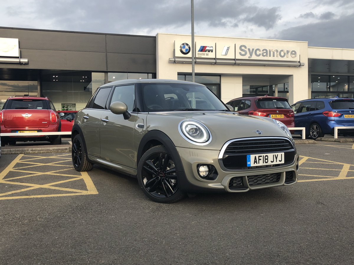 sycamoremini's tweet photo. Introducing the New Emerald Grey 5 Door, What Does Everyone Think To The New Colour? | #SycamoreMINI #SycamorePeterborough #EmeraldGrey #MINI5Door #Peterborough #Cooper #MINI #MINIUK #F55 https://t.co/iiwGci9xJK