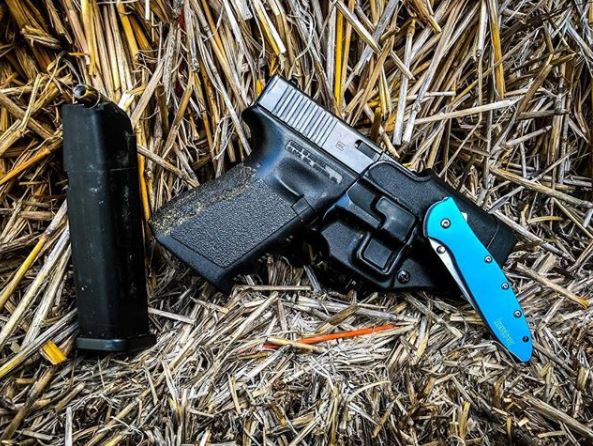 Wrapping up our good guy EDC series, we have Owner and Founder, Mike Gibson himself. Mike’s a big believer in open carry! MGM Targets will always stand up for, fight for, and do all we can to promote our 2nd Amendment rights. We urge you to do the same! 
<a href="/GLOCKInc/">GLOCK, Inc.</a> <a href="/kershawknives/">Kershaw Knives</a>