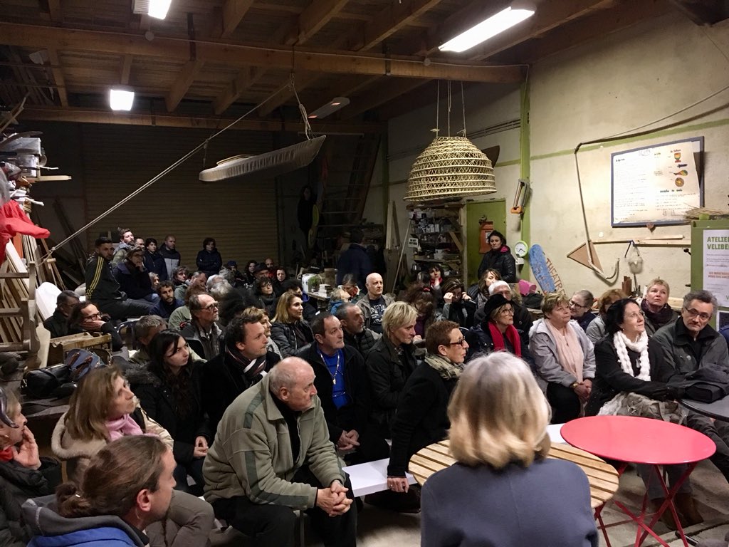 Riunione in Aiacciu
(più di 150 parsone)

U Levante incù Zeru Frazu, le GARDE, Aria Linda è Global Earth Keeper

<a href="/ZeruFrazu/">Associu Zeru Frazu</a> <a href="/ANTONIOTTIJeanN/">ANTONIOTTI Jean Nico</a> <a href="/GEK_France/">Global</a>