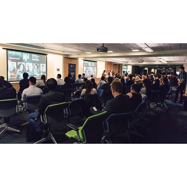 Agencyinspace's tweet photo. Photos from our latest event for real estate, architects and designers at @Deloitte Thanks @vrara_vancouver for inviting us and reposting photos. #vraravancouver #vrara #vr #ar #vancouver #realestate #architecturevr #realestatesevelopment #designwithvr https://t.co/ovNVm7iIob