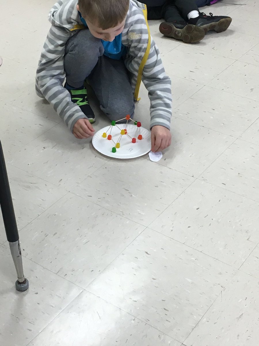 MissGrady123's tweet photo. After reading The Three Little Pigs Monday, the students in room 114 were given 12 DOTS and many toothpicks to make a house their pig could fit into! None of the houses blew down either! #d123 #d123han #STEM #fairytales https://t.co/2ENP6Yh8YD