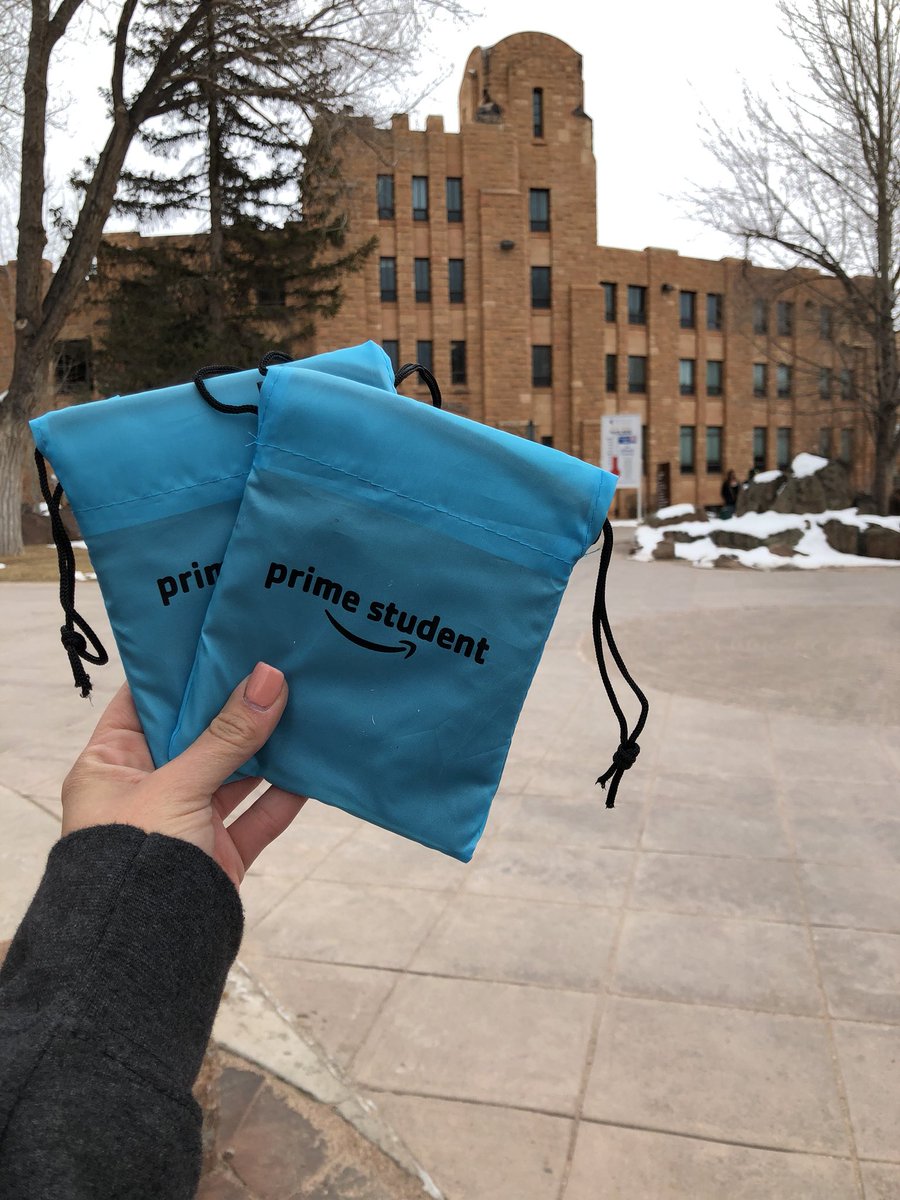 AmazonAtWyoming's tweet photo. Swag on Simpson’s Plaza! Come see us! #PrimeStudentRep #ad https://t.co/ldk7wuwHwD