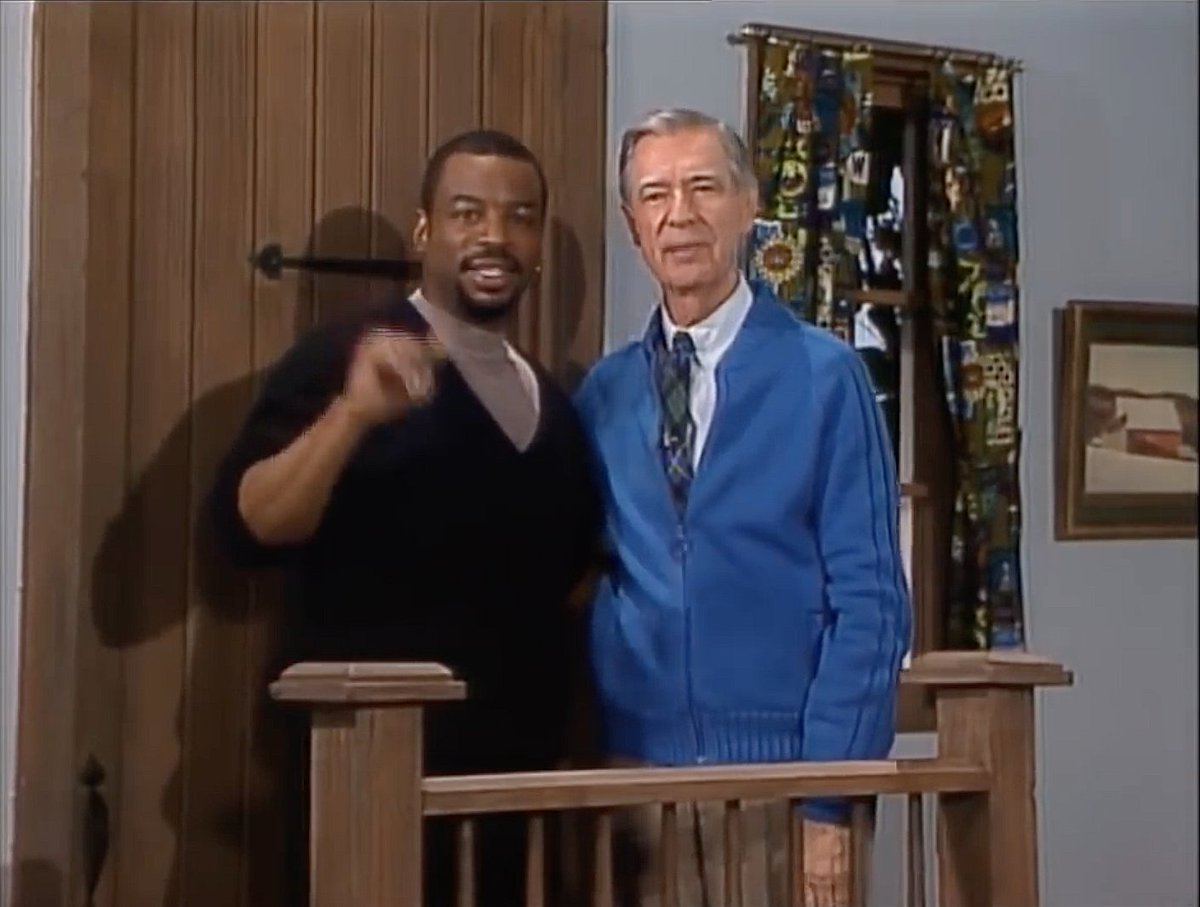 fusionaddict's tweet image. Marvel: 'Infinity War is the most ambitious crossover event in history'

@levarburton: